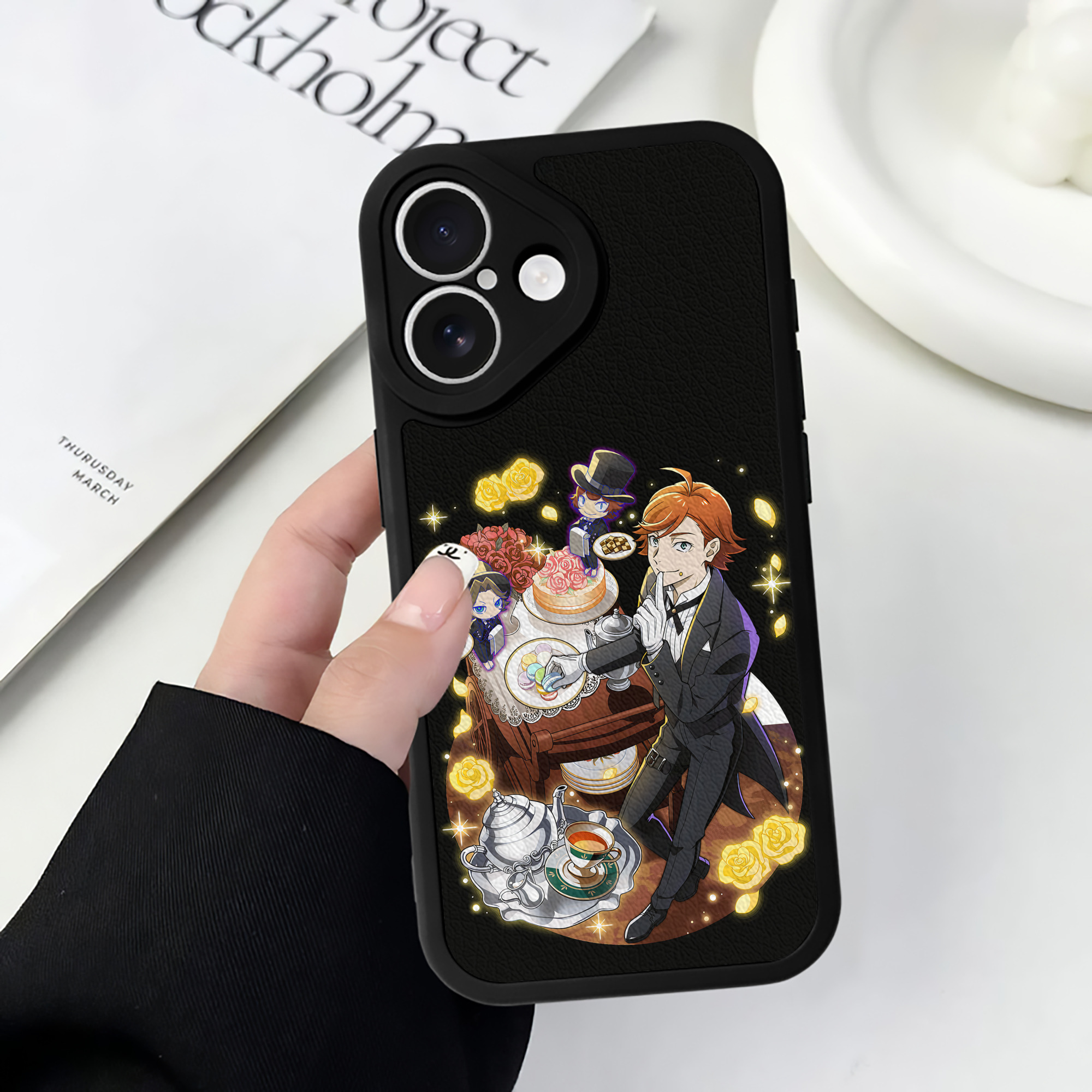 （画像用） 文豪ストレイドッグス Bungo Stray Dogs 【iPhone 16シリーズ対応】シリコンスマホケース（レザー調） 材質：シリコン